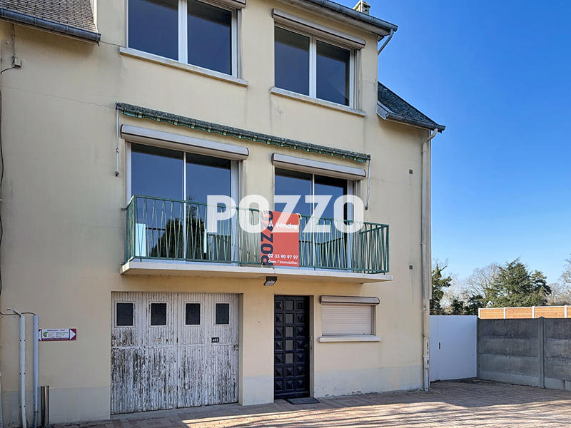 Maison - 96 m² - 5 pièces