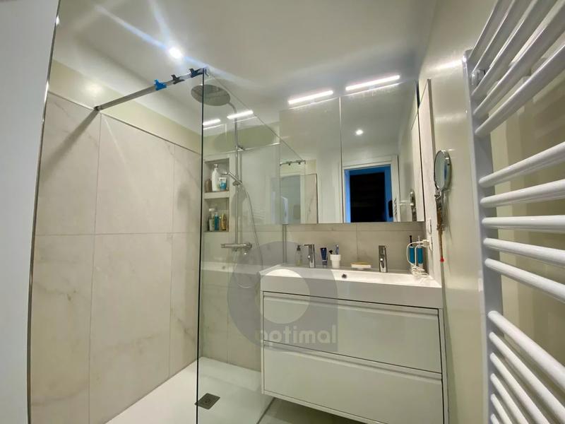 Maison jumelée - 94 m² - 5 pièces