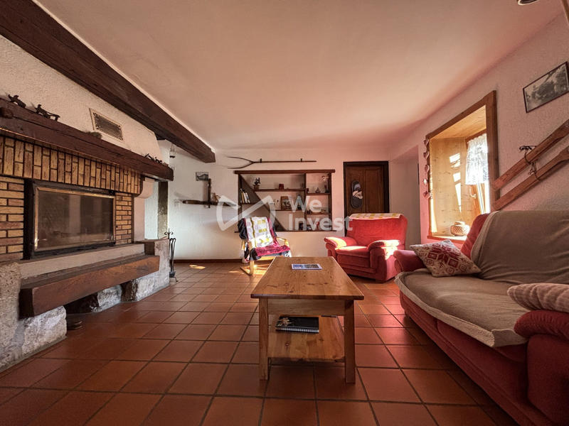 Maison - 300 m² - 9 pièces