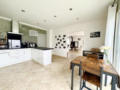 Villa - 130 m² - 4 pièces