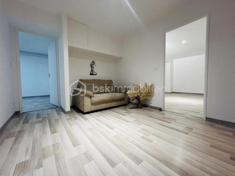 Pavillon - 193 m² - 8 pièces