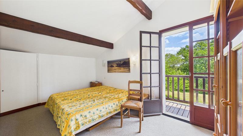 Maison - 176 m² - 7 pièces