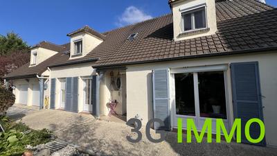 Maison traditionnelle - 170 m² - 7 pièces