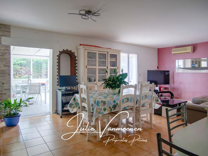 Maison - 104 m² - 5 pièces