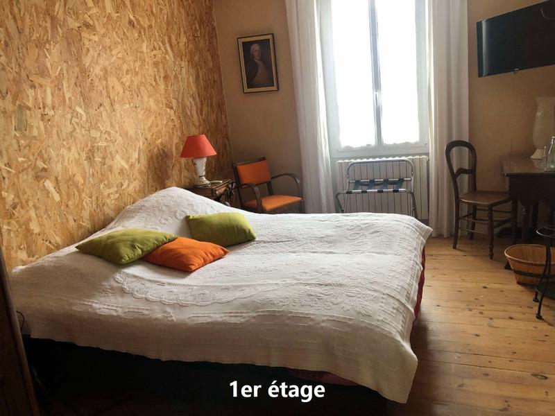 Maison - 180 m² - 6 pièces