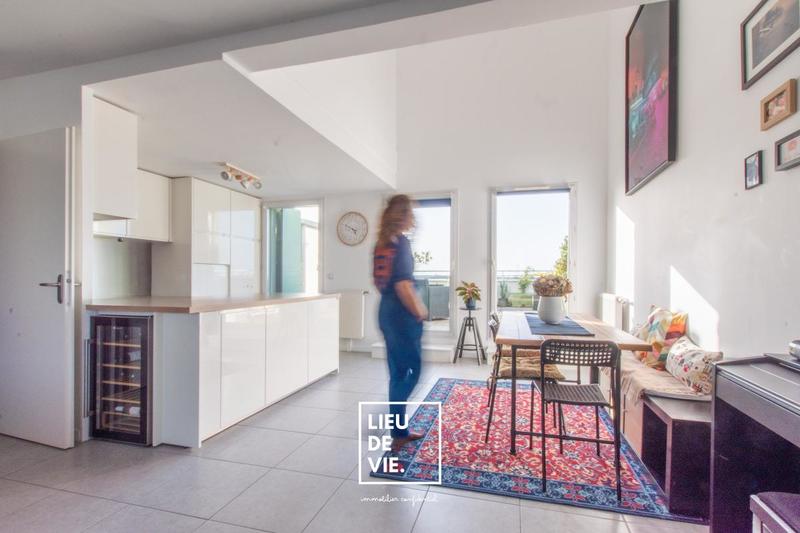 Appartement ancien - 109 m² - 5 pièces