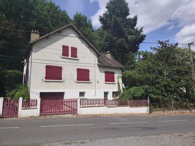 Maison - 99 m² - 6 pièces