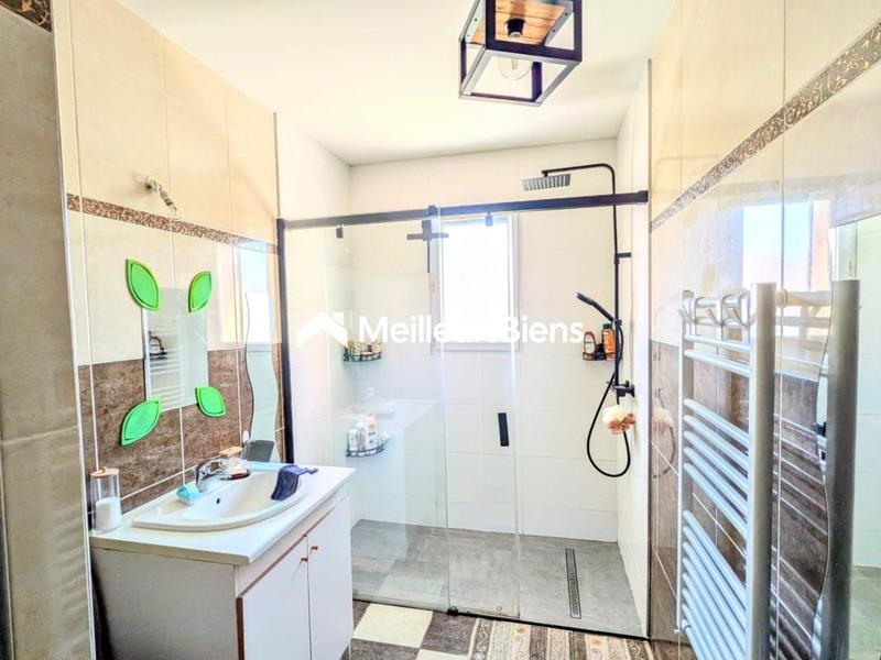 Maison - 105 m² - 6 pièces