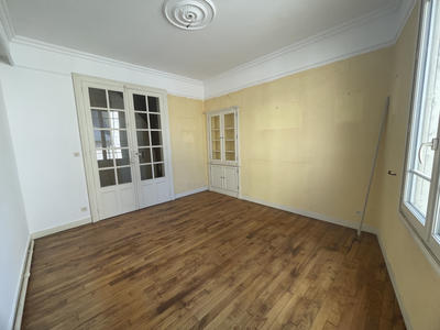 Maison - 92 m² - 5 pièces