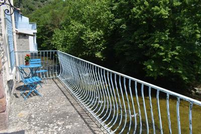 Maison en pierre - 140 m² - 9 pièces