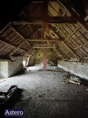 Maison - 200 m² - 4 pièces