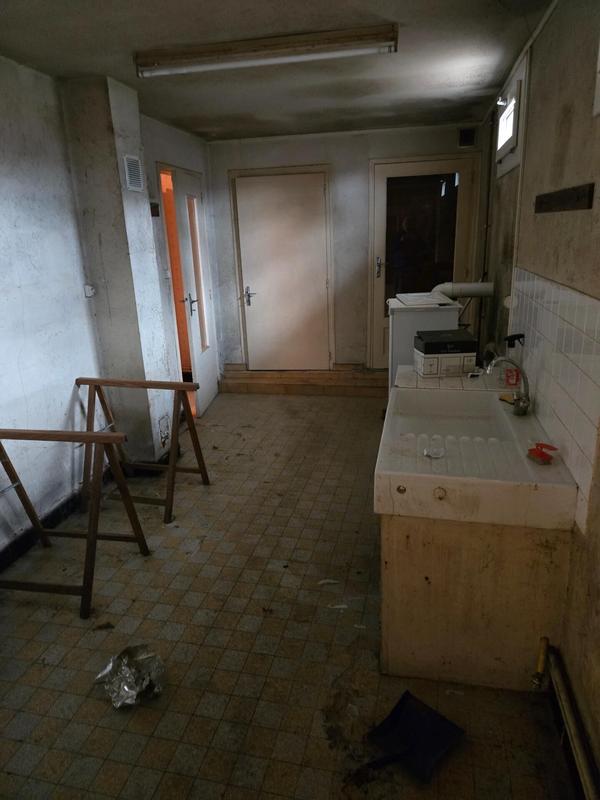 Maison - 90 m² - 6 pièces