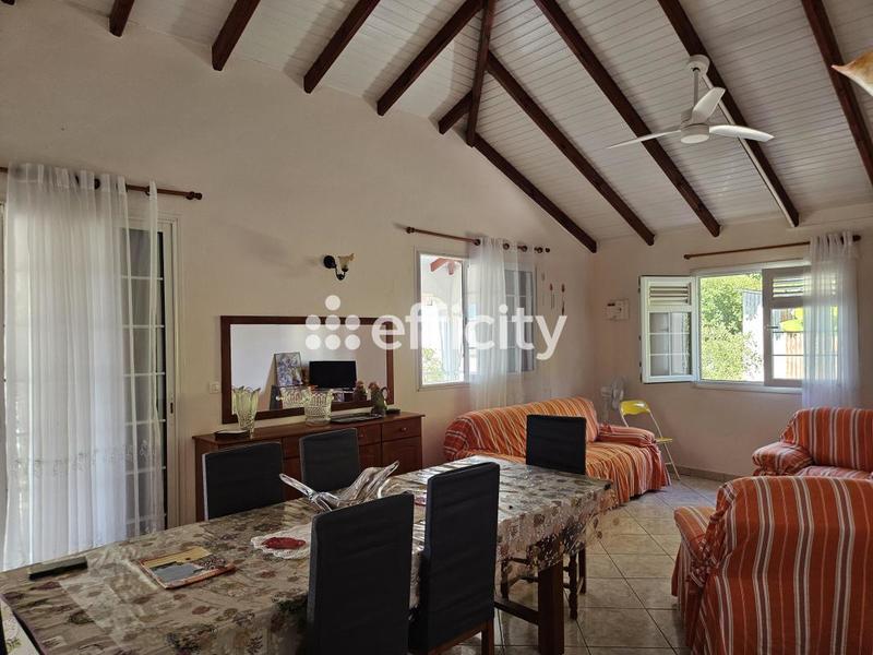 Maison - 97 m² - 4 pièces