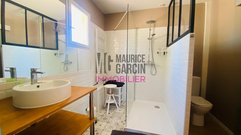 Villa - 90 m² - 4 pièces