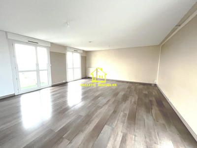 Appartement - 94 m² - 4 pièces