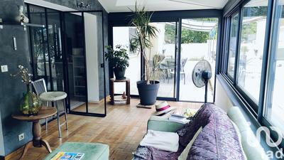 Maison - 193 m² - 7 pièces