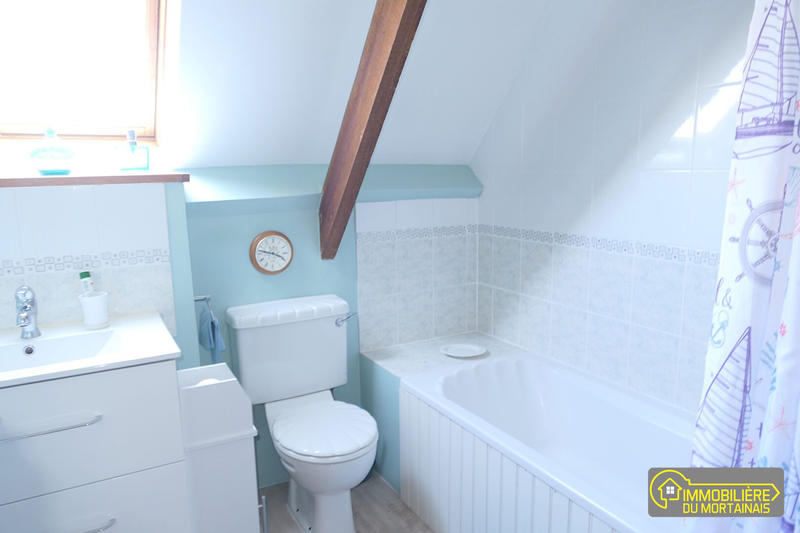 Maison - 140 m² - 6 pièces