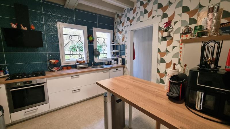 Maison - 186 m² - 6 pièces