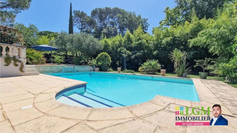 Villa - 155 m² - 5 pièces