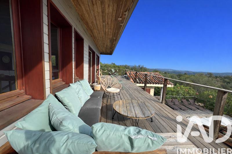 Maison - 166 m² - 6 pièces