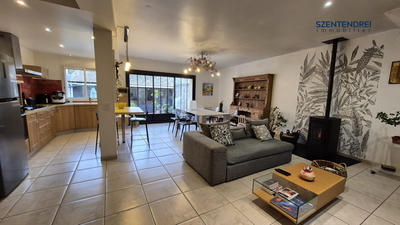 Maison - 207 m² - 6 pièces