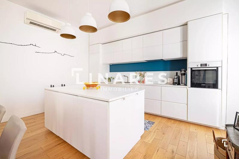 Appartement - 95 m² - 3 pièces