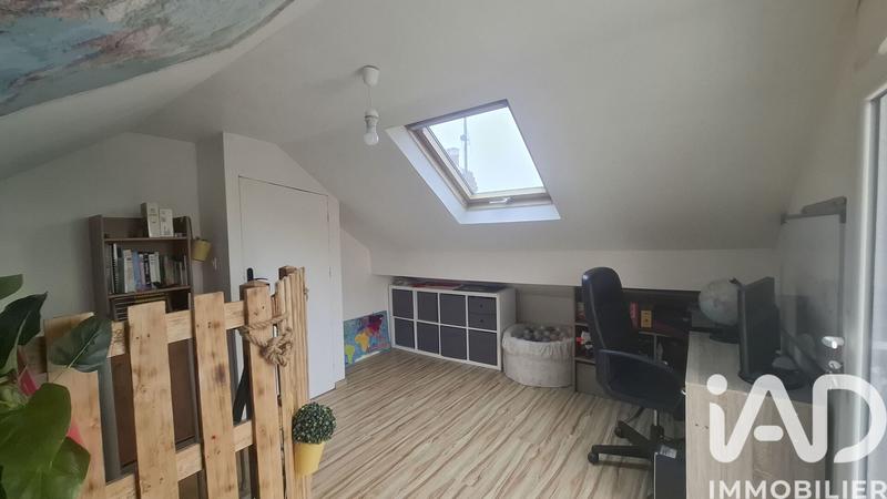 Maison - 93 m² - 4 pièces