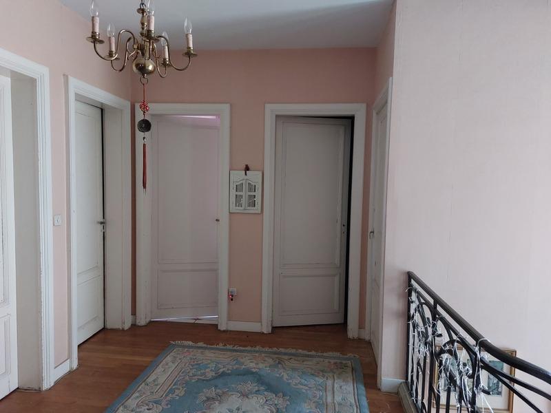 Maison - 200 m² - 7 pièces