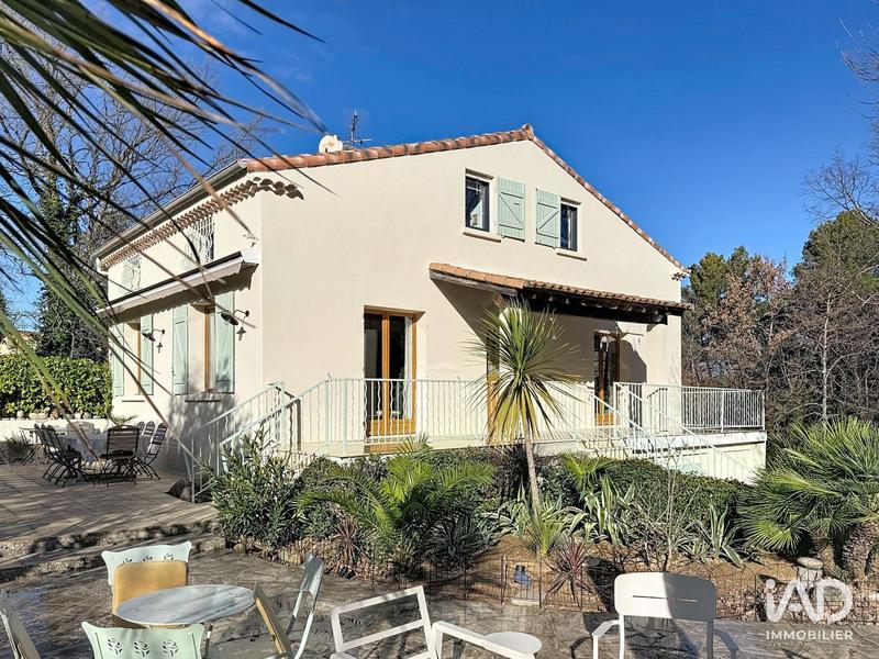 Maison - 160 m² - 5 pièces