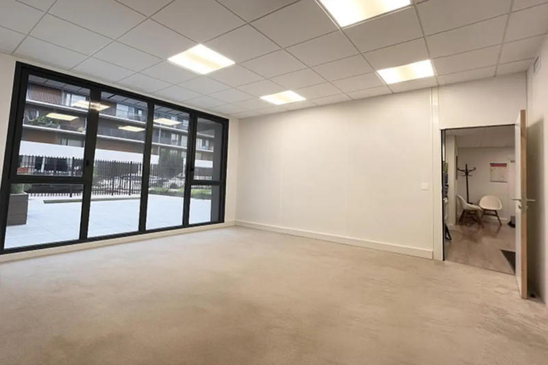 Bureau - 132 m²