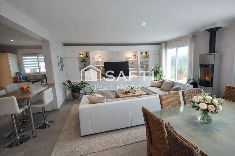 Maison - 196 m² - 7 pièces