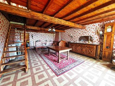 Maison - 130 m² - 4 pièces