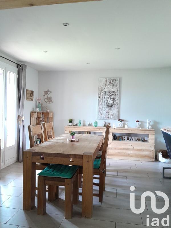 Maison - 140 m² - 8 pièces