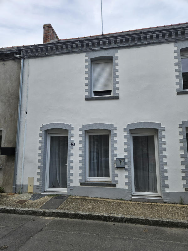 Maison - 90 m² - 7 pièces