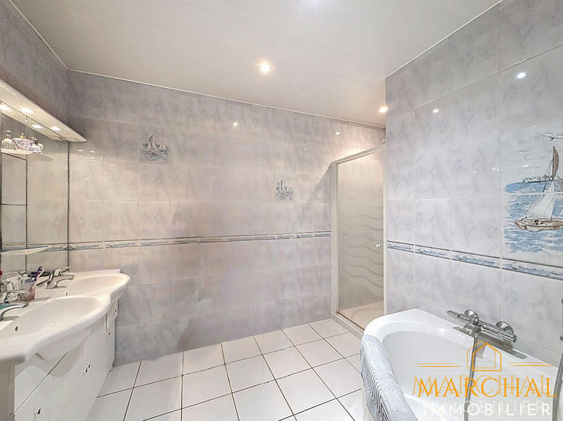 Maison ancienne - 180 m² - 6 pièces