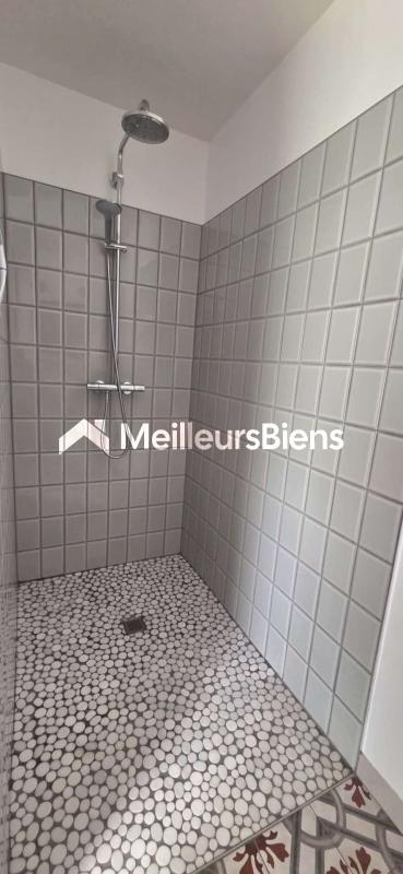 Maison - 121 m² - 5 pièces