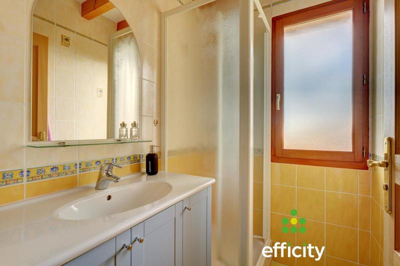 Villa - 166 m² - 7 pièces