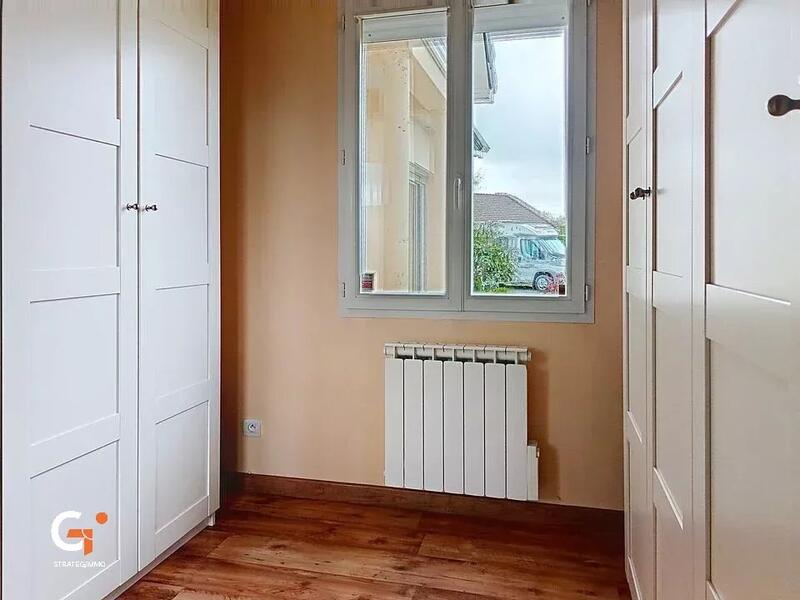 Maison - 190 m² - 9 pièces