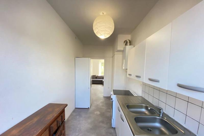 Immeuble - 210 m² - 12 pièces