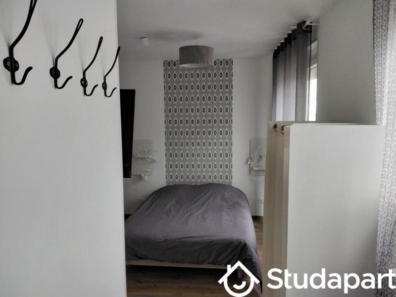 Chambre - 12 m² - 1 pièce