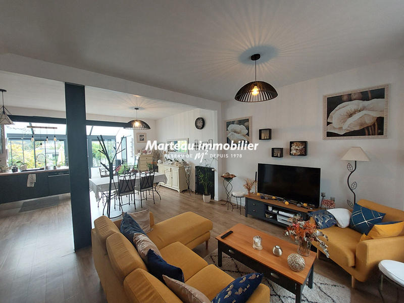 Maison - 85 m² - 5 pièces