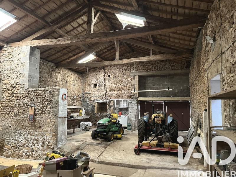 Maison - 90 m² - 3 pièces