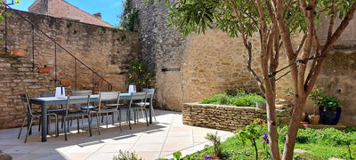 Maison - 195 m² - 10 pièces