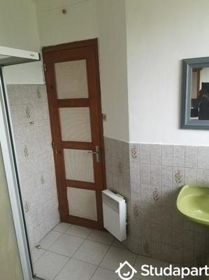 Chambre - 14 m² - 1 pièce