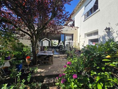 Maison - 152 m² - 5 pièces