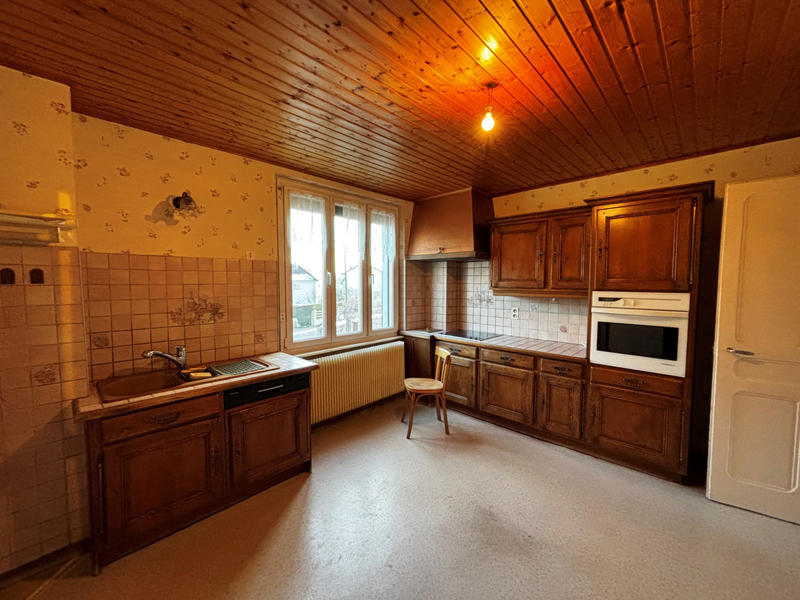 Maison - 144 m² - 6 pièces