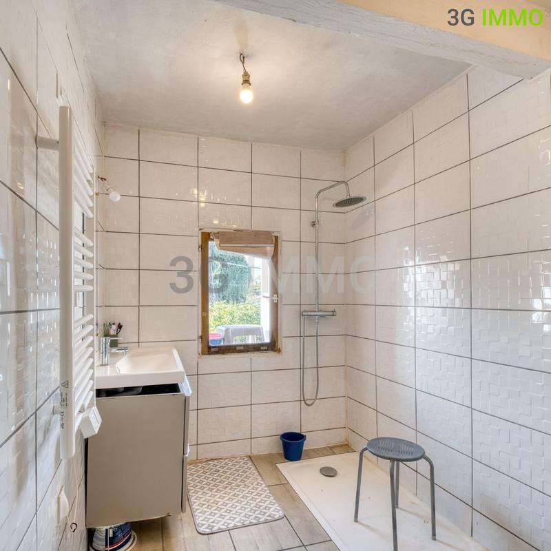 Immeuble - 246 m² - 9 pièces