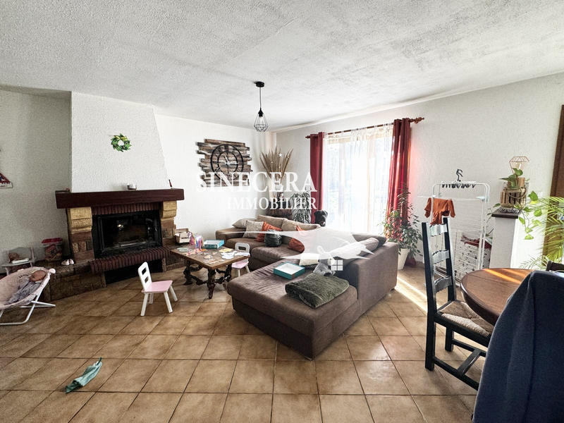 Maison - 90 m² - 4 pièces