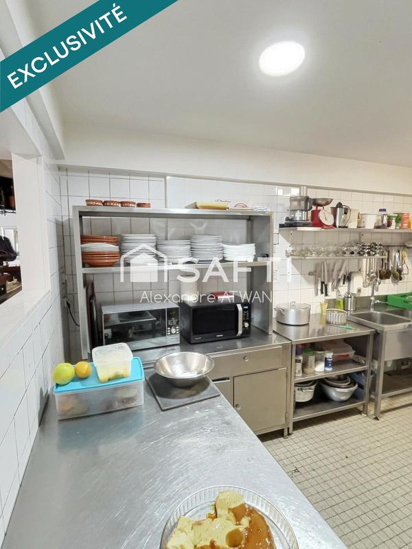 Local commercial - 105 m²