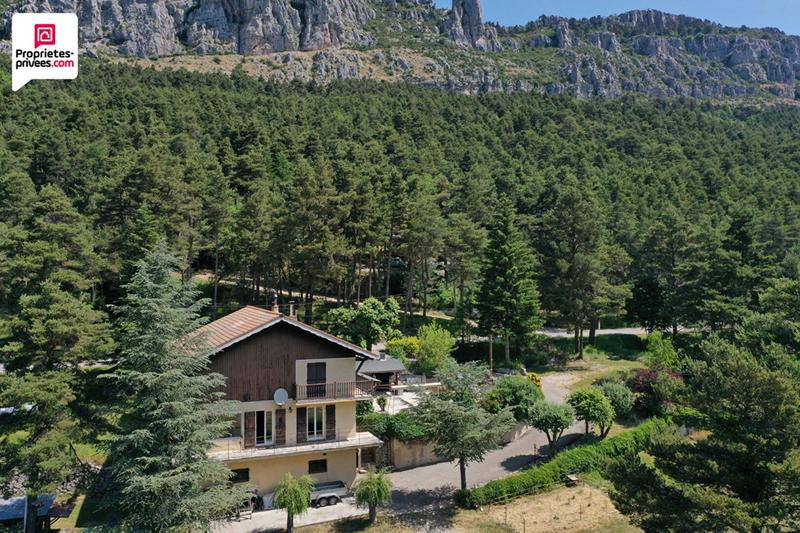 Villa - 142 m² - 6 pièces